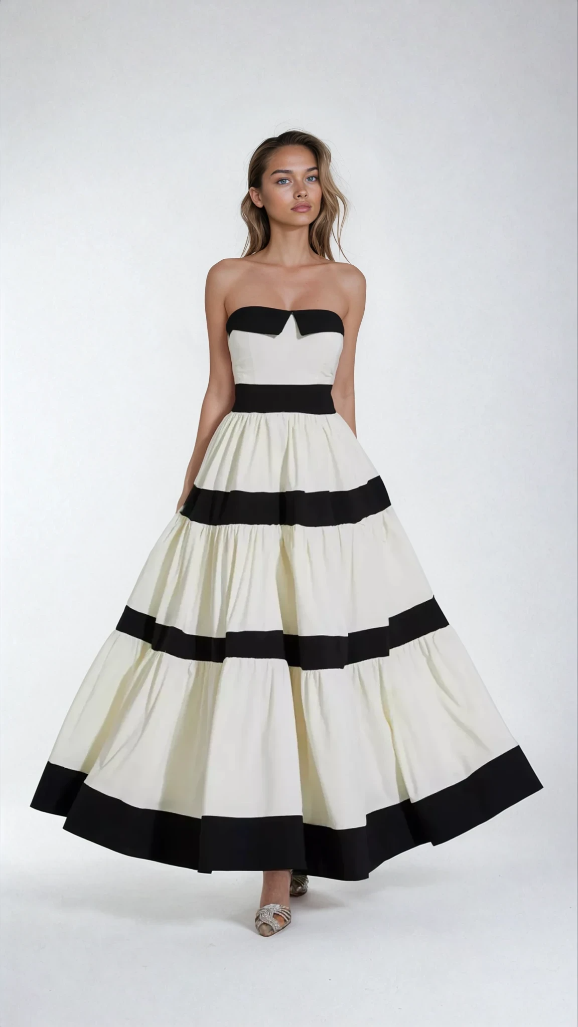 Noir (Kleid/ Schwarz- Weiß)